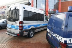 Katowice: Pijany klient strzelał w hipermarkecie