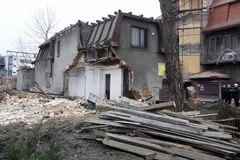 Katowice: Zawaliła się ściana remontowanej przychodni