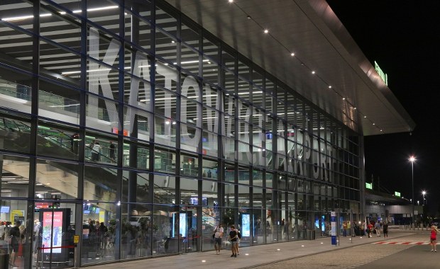 Katowickie lotnisko stawia na komfort podróżnych. Duże zmiany na parkingu