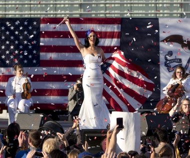 Katy Perry na wiecu w Iowa