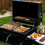 Kaufland przecenia grill o 100 zł! Idealny model na majówkę