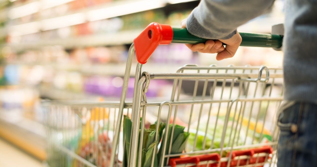 Kaufland szokuje! Niewiarygodne promocje na ulubione produkty! Sprawdź, co kupisz za 1 zł! /adobestock /INTERIA.PL