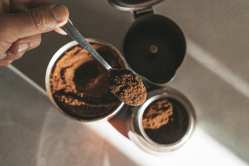 Kawa bez kofeiny polecana jest ciśnieniowcom, osobom zestresowanym i chorym na refluks /123RF/PICSEL