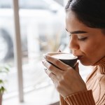 Kawa przed śniadaniem: Prosty krok do odchudzania, ale czy na pewno zdrowy?