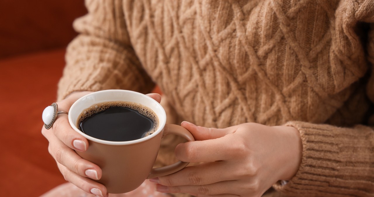 Kawa z oliwą z oliwek - dlaczego warto ją pić? /Serezniy /123RF/PICSEL