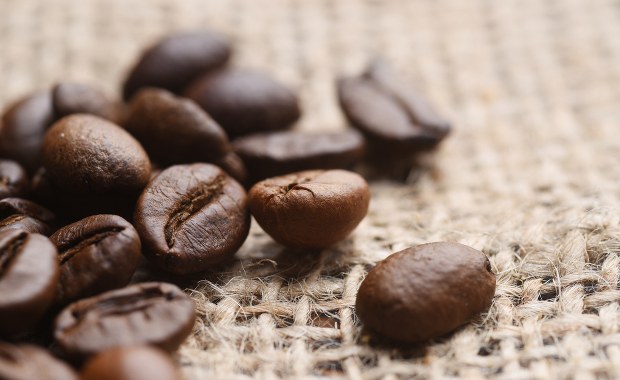 Kawa znów drożeje. Znamy przyczyny
