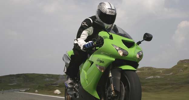 Kawasaki ZX -10R Ninja /Informacja prasowa