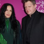 Kayah zrobiła z niego gwiazdę. Plotkowano o ich romansie, a on miał żonę