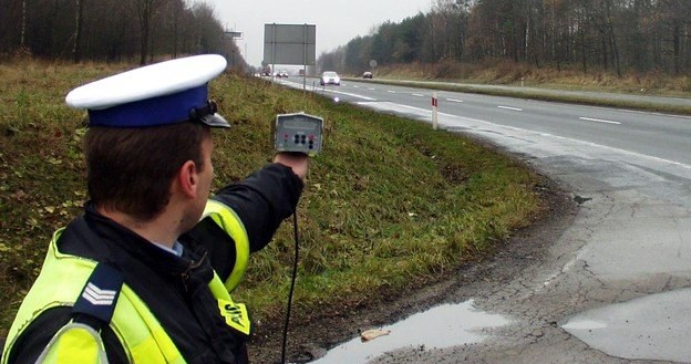 Każdy patrol z suszarką... /INTERIA.PL