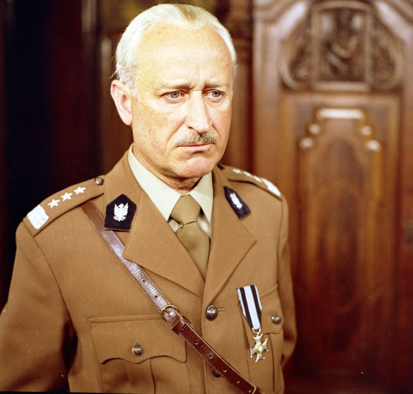 Kazimierz Witkiewicz jako generał Władysław Sikorski w filmie Jerzego Hoffmana "Do krwi ostatniej..." (1978) /East News