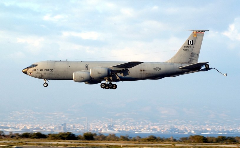 KC-135 Stratotanker /U.S. AIR FORCE /Wikimedia