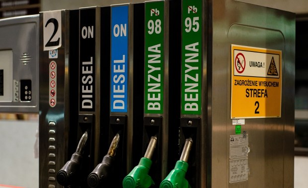 ​KE: Obniżka VAT na paliwo sprzeczna z unijnym prawem