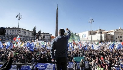 KE ostrzega Włochów. "Czasu jest niewiele"
