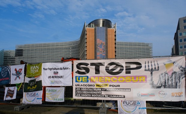 KE podtrzymuje plan zatwierdzania umowy z Mercosurem. Znamy harmonogram