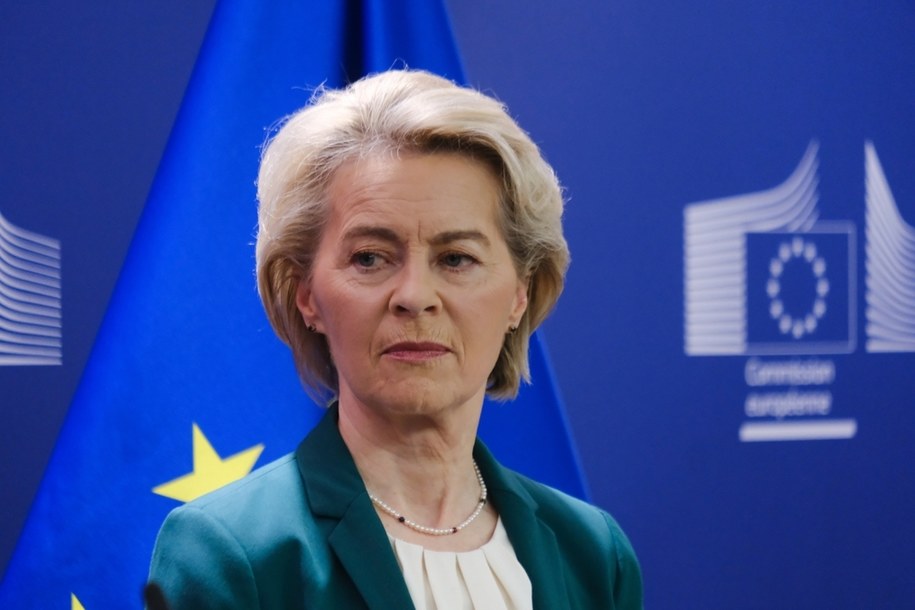 Ke Wszczyna PostęPowanie Wobec 18 Państw UE, W Tym Polski. Chodzi Sankcje en Rosję /Shutterstock
