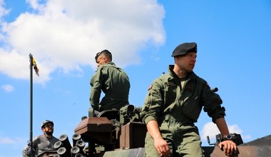 KE zatwierdziła pierwsze plany SAFE. Wśród ośmiu państw nie ma Polski