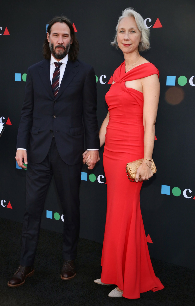 Keanu Reeves i Alexandra Grant na gali MOCA 2022 /Robin L Marshall/Getty AFP/East News /East News