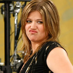 Kelly Clarkson odpowiada hejterom: „Jestem cudowna”