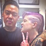 Kelly Osbourne zrobiła sobie tatuaż na głowie!