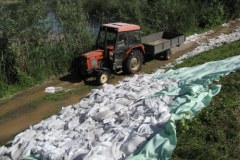 Kępa Gostecka walczy o utrzymanie wału