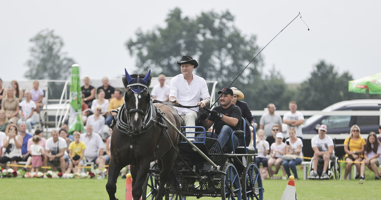 Kevin Aiston na Art Cup - Jeździeckich Mistrzostwach Gwiazd w Zakrzowie /Filip Radwański /AKPA