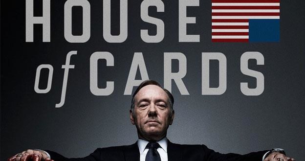 Kevin Spacy gra głównego bohatera serialu "House of Cards" /materiały prasowe