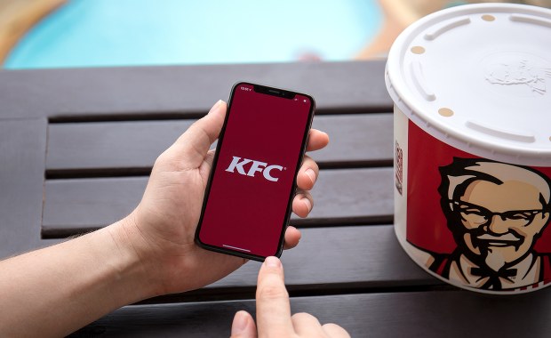 KFC przeprasza za szokującą promocję w rocznicę Nocy Kryształowej