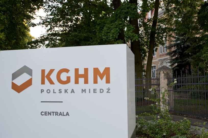 KGHM i operator elektrowni jądrowych w Rumunii podpisali we wtorek w Karpaczu memorandum ws. procesu wdrożenia jądrowych reaktorów modułowych SMR /Piotr Dziurman /Reporter