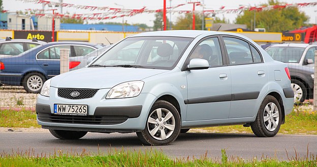 Kia Rio /Motor