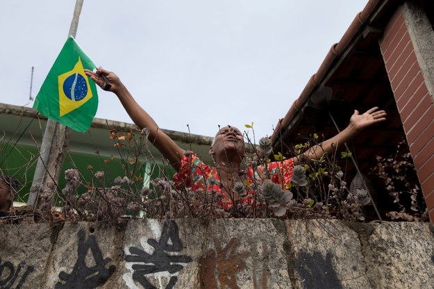 Kibic w Rio de Janeiro /MICHAEL REYNOLDS    /PAP/EPA