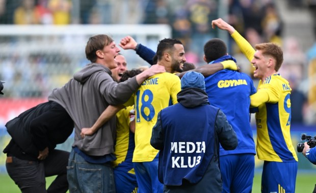 Kibice Arki szaleją z radości! Gdyński klub wraca do Ekstraklasy