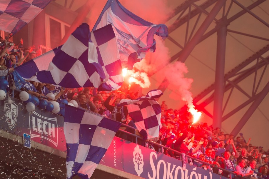 Kibice Lecha /Jakub Kaczmarczyk /PAP