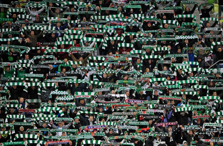 Kibice Lechii Gdańsk /Adam Warżawa /PAP