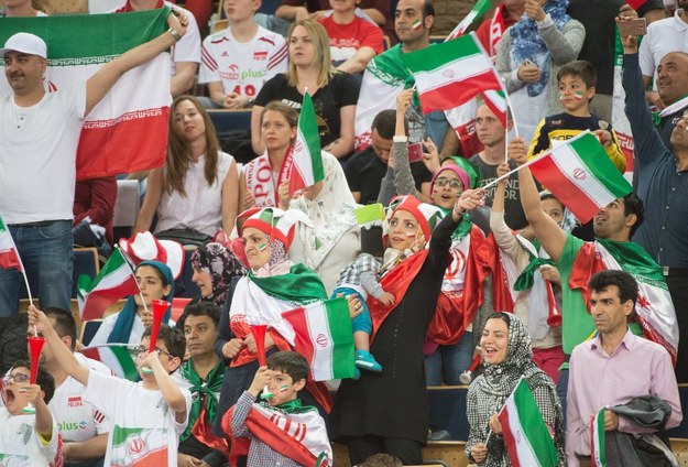 Kibice reprezentacji Iranu podczas meczu z Polską /Grzegorz Michałowski /PAP