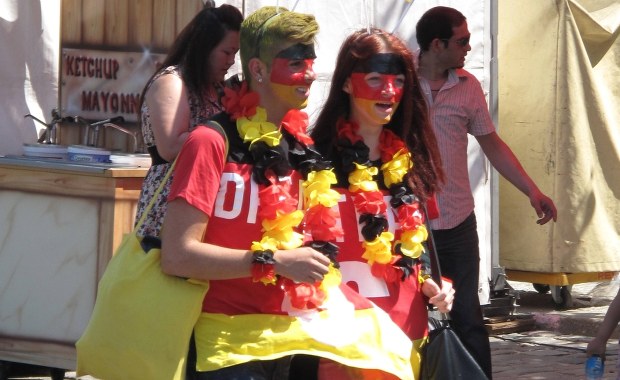 Kibice szykują się na wielki mecz Niemcy-Francja