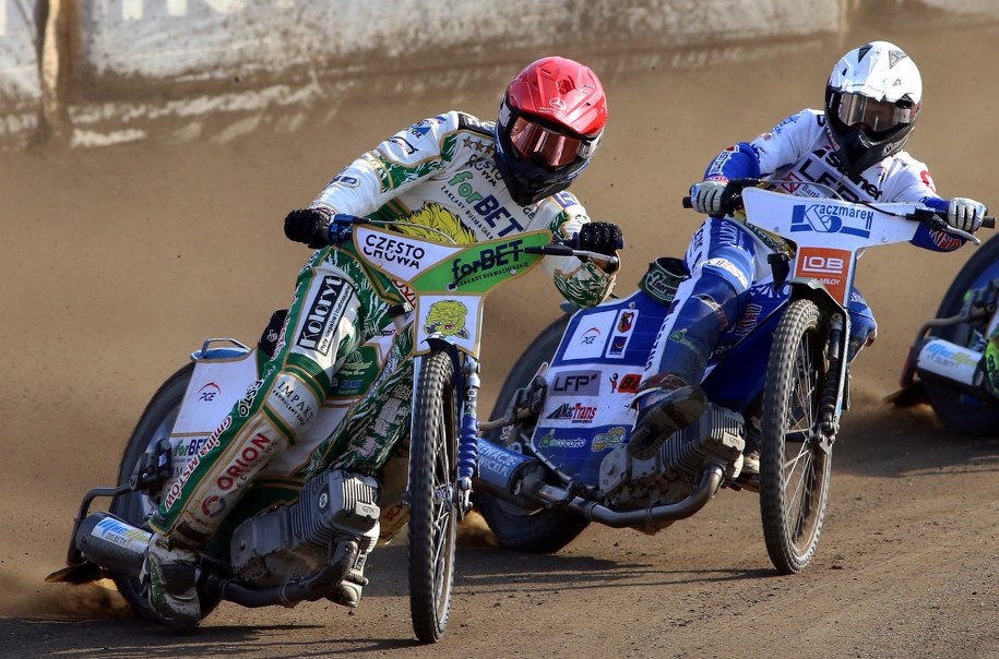 Kibole przed meczem żużlowym pobili prokuratora /Waldemar Deska /PAP