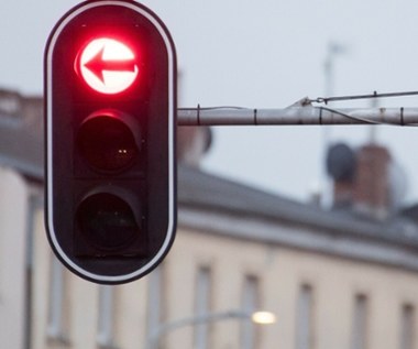 Kiedy dostaniesz mandat za zawracanie na skrzyżowaniu? Decyduje jedna rzecz