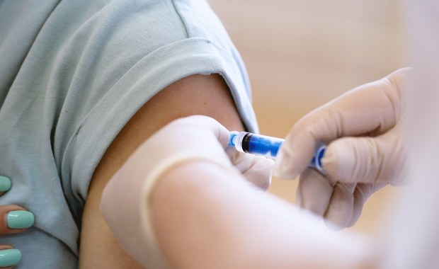 Kiedy jest najlepszy moment, żeby zaszczepić się przeciwko grypie?