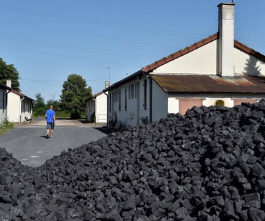 Kiedy kupić węgiel na opał? Górnicza spółka radzi: Najlepiej już teraz