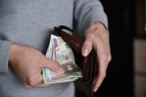 Kiedy możesz otrzymać pieniądze za urlop? Zasada jest prosta