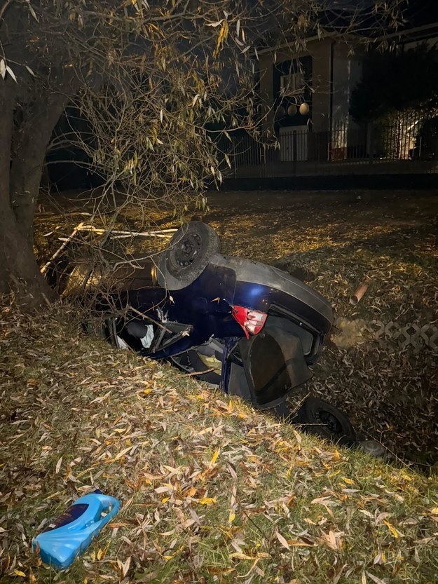 Kiedy policjanci przybili na miejsce, w aucie nikogo nie było /Gorąca Linia RMF FM