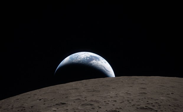 Kiedy ponownie staniemy na Księżycu? Ekspert podsumowuje misję Artemis II