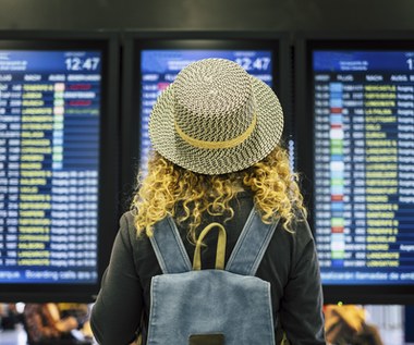 Kiedy przysługuje odszkodowanie za odwołany albo opóźniony lot?  