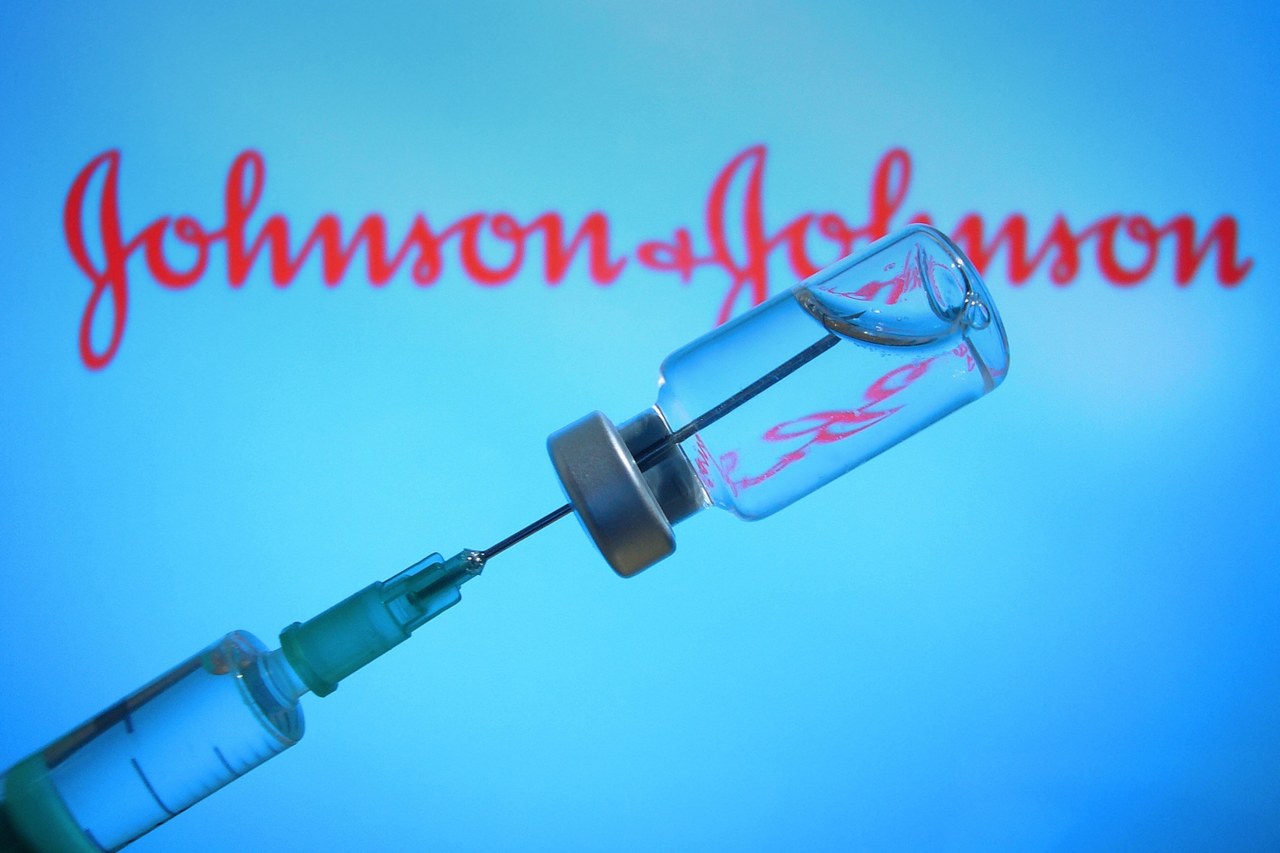 Kiedy szczepionka Johnson&Johnson dotrze do Polski? Niedzielski odpowiada