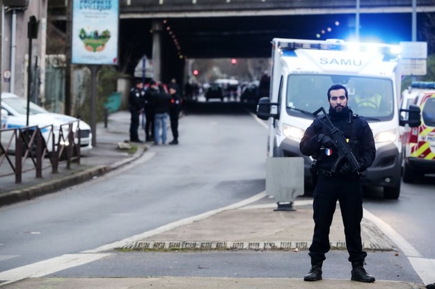 Kiedy terrorysta uciekał do Belgii, jego samochód zatrzymała do kontroli francuska policja /CHRISTOPHE PETIT TESSON /PAP/EPA