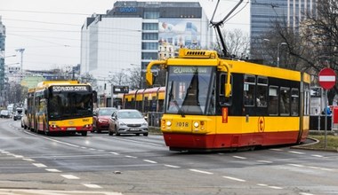 Kiedy trzeba przepuścić tramwaj? Niektóre przepisy przeczą logice