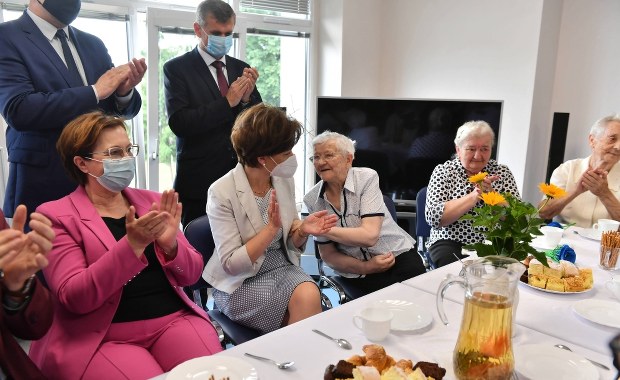 Kiedy wypłata czternastych emerytur? Minister odpowiada 