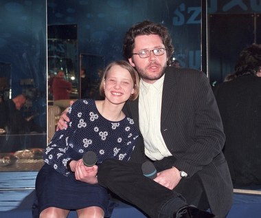 Kiedy zachwyciła widzów "Szansy na sukces", śpiewając piosenkę Grzegorza Turnaua "Między ciszą a ciszą", miała zaledwie 16 lat. 22 lata później, promując serial "The Eddy", Netflix opublikował materiał, w którym polska aktorka ponownie mierzy się ze standardem krakowskiego piosenkarza.

 