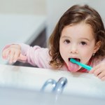 Kiedy zacząć myć zęby dziecku?
