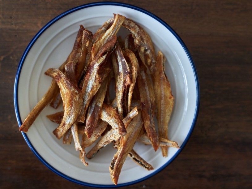 Kiedyś jedli głównie biedni, dziś doceniają kulinarni smakosze. Doskonałe dla serca, na pamięć i zdrowe kości